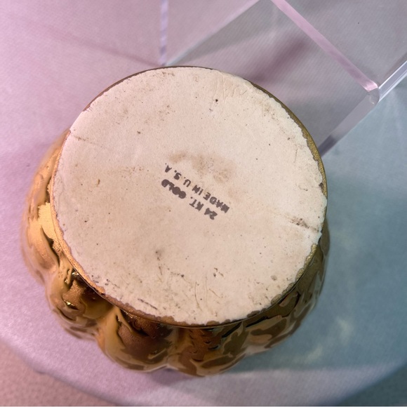 24 KT Gold Flower Pot Cased In White Made in The USA Vintage - Picture 4 of 11